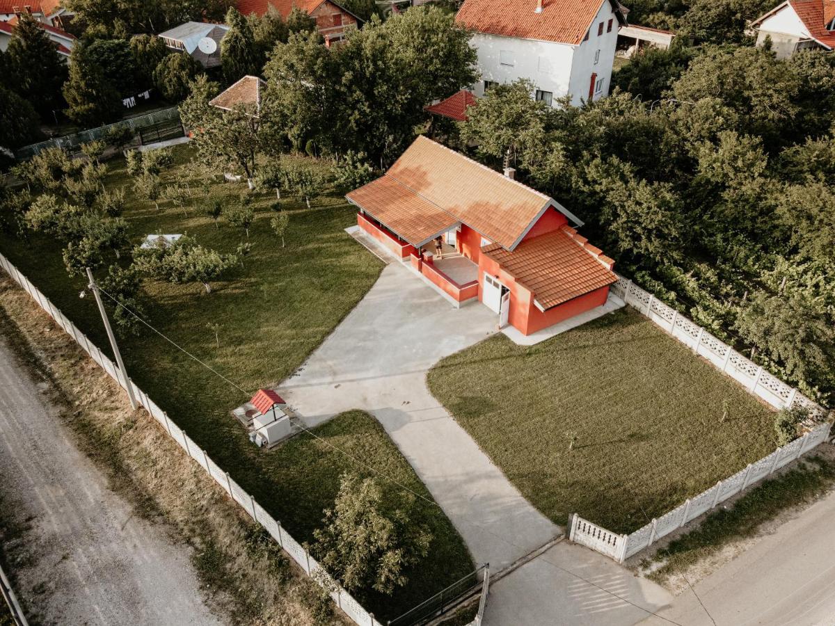 Вилла Vikendica Castanea Banja Zdrelo Петровац-на-Млави Экстерьер фото